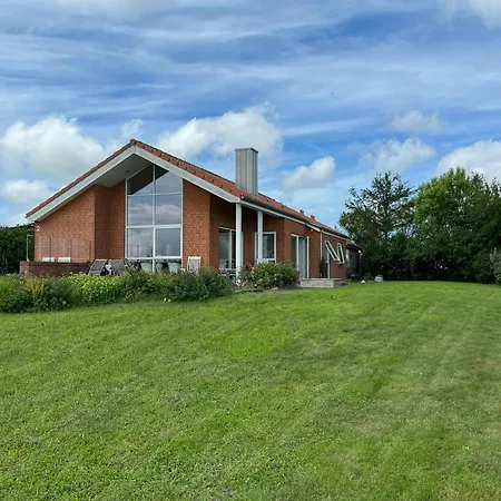 Sommerhus Med Panoramaudsigt Ved Doverodde