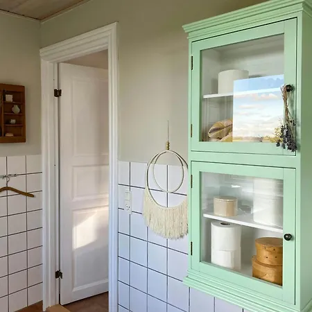 Дом отдыха Summer House With Panoramic View Near *