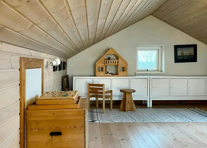 度假居 Summer House With Panoramic View Near